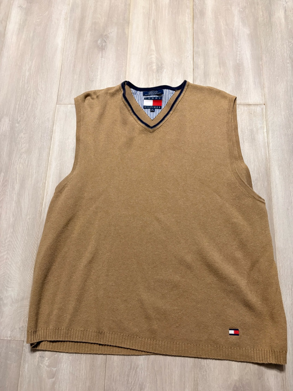Tommy Hilfiger Men's Camel Brown V-Neck Sweater Vest